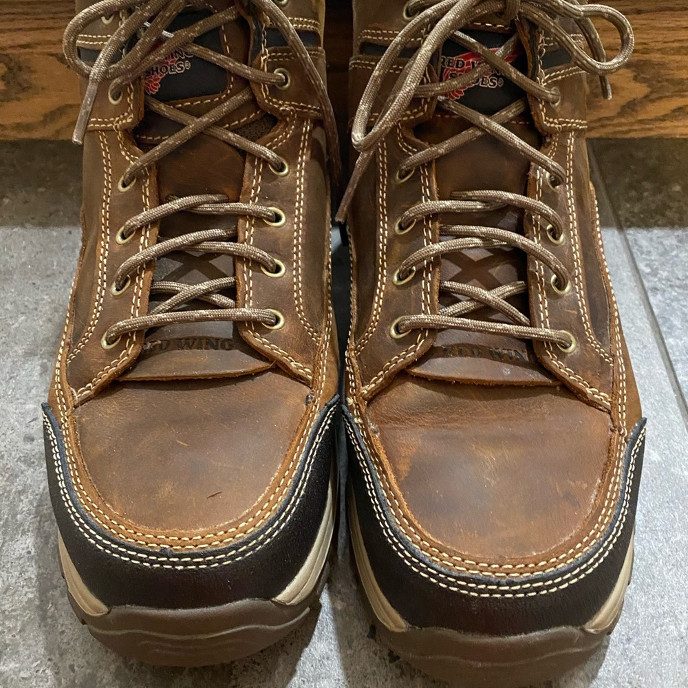 Red Wing men’s short work boots - size9.5- brown